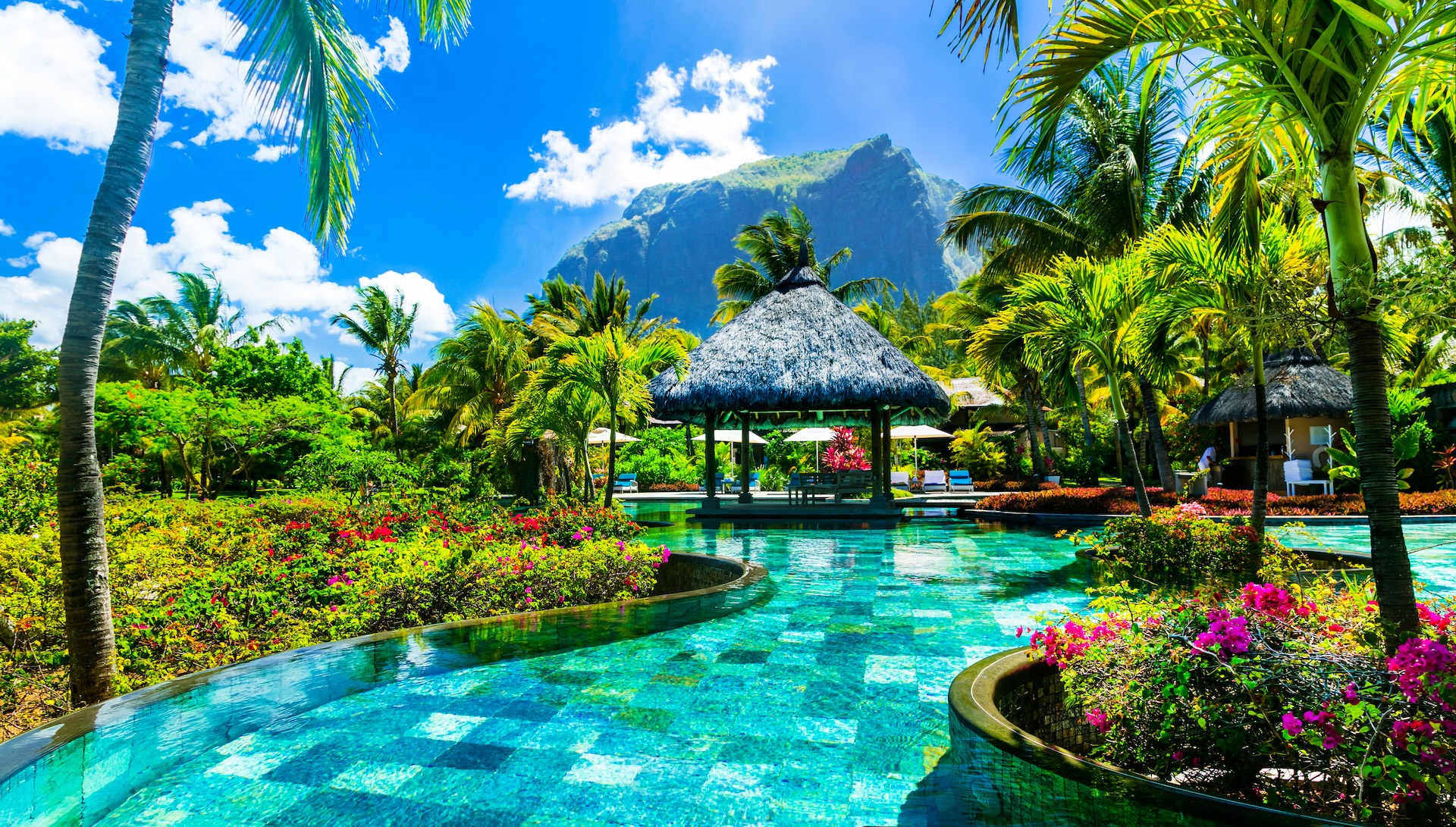 Hotel marketing of luxury beach resort in Mauritius near Le Morne Brabant